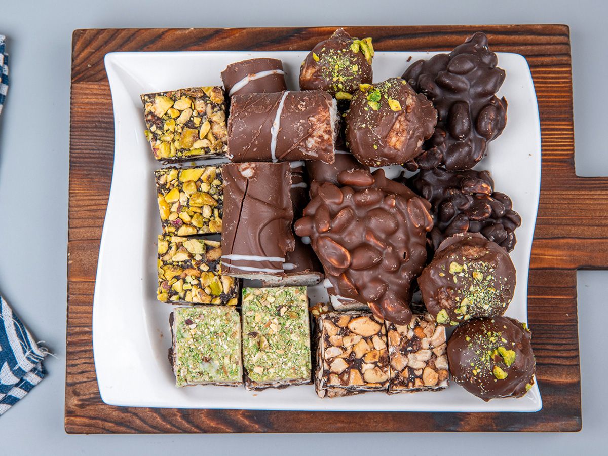 Sweets And Pastries AlManqal Althahabi