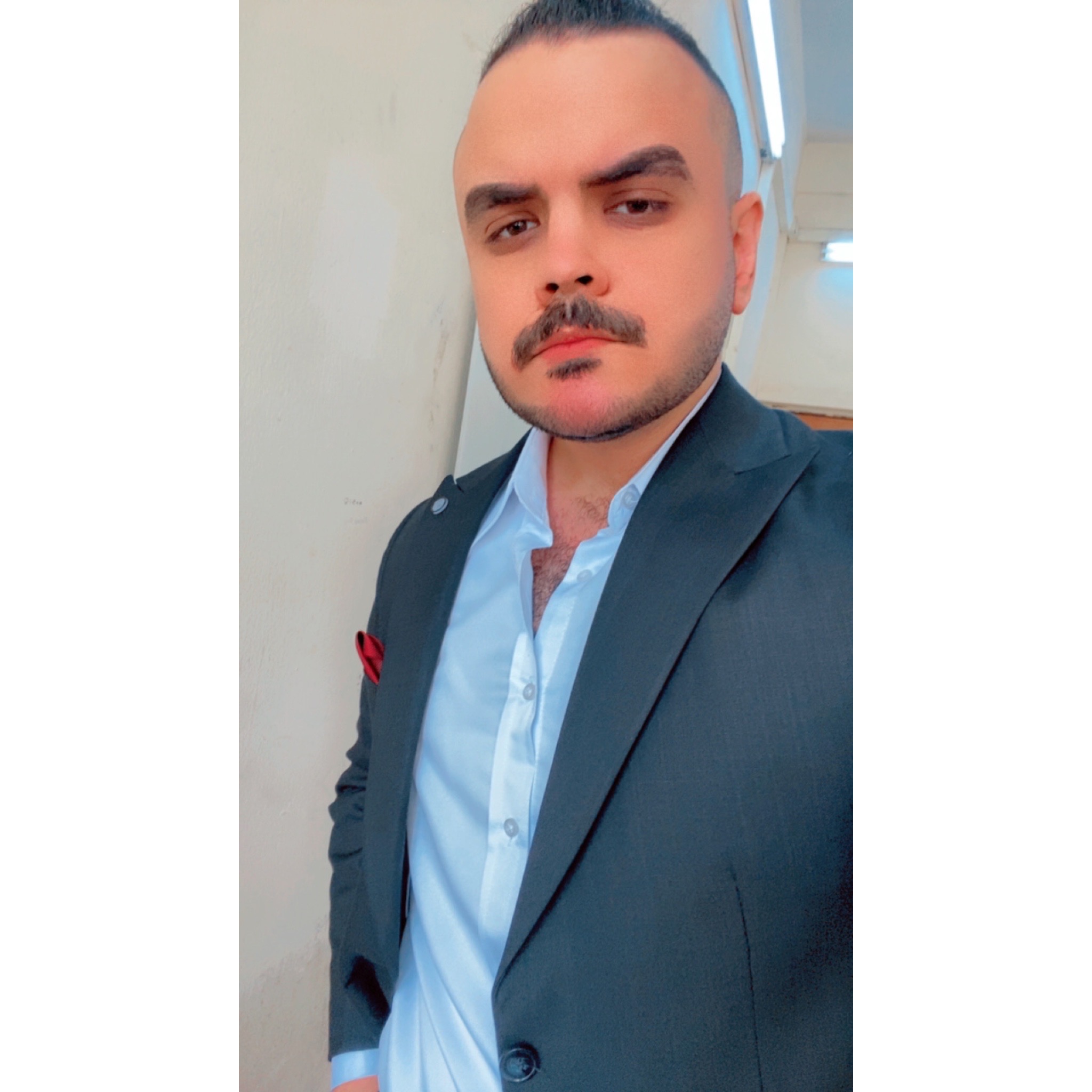 الاستاذ عمر عبدالله خليل