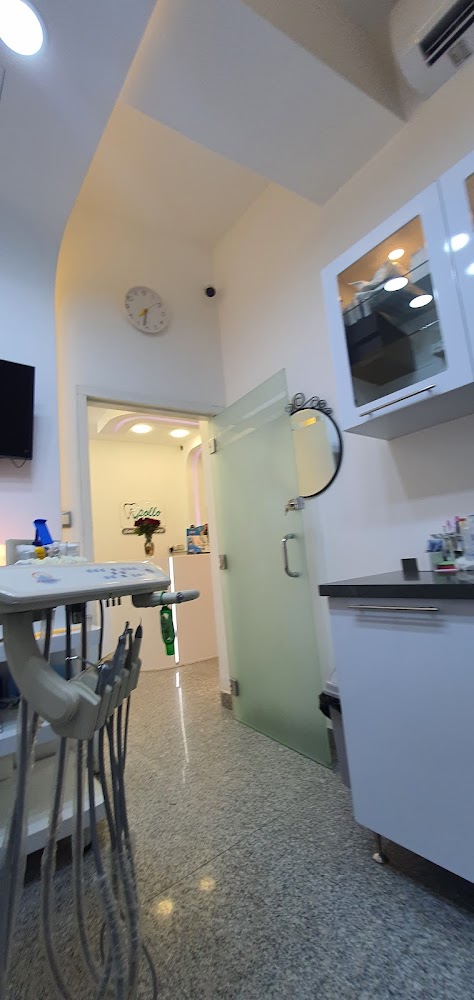 Apollo dental clinic آپولو لطب وتجميل الاسنان