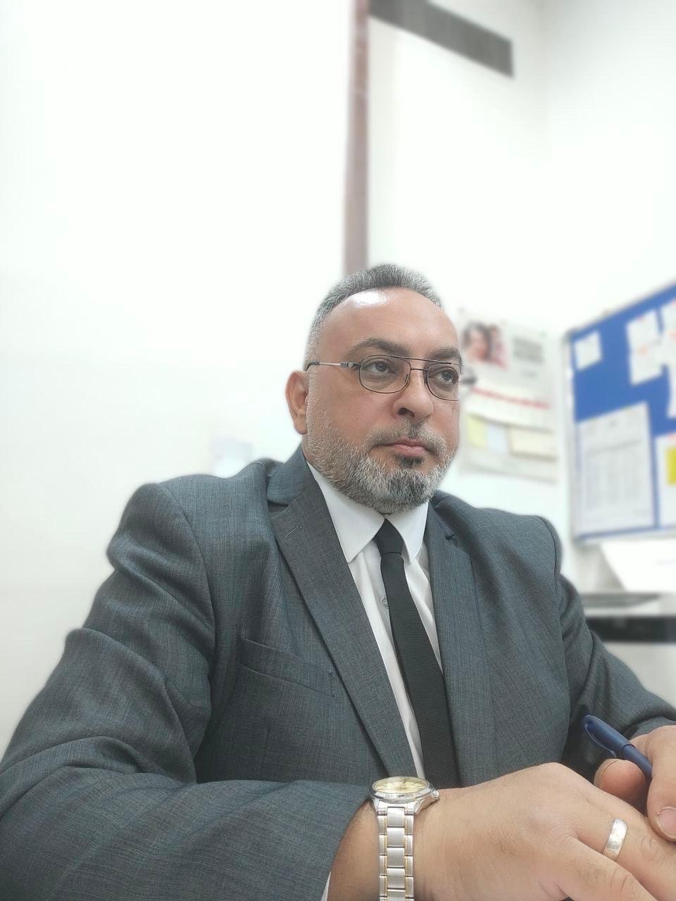 الدكتور رؤوف طارق الخاصكي