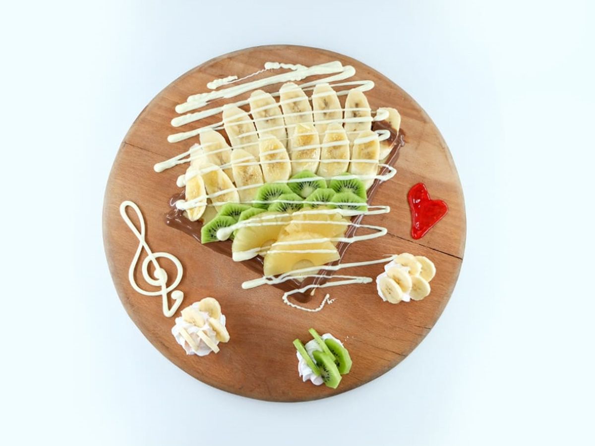 Almalika Crepe