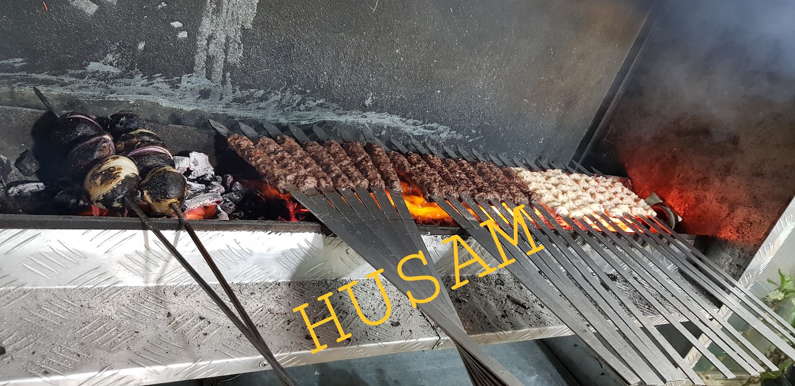 لحوم ومشويات ابو قحطان Abu Qahtan for Meat & Grills