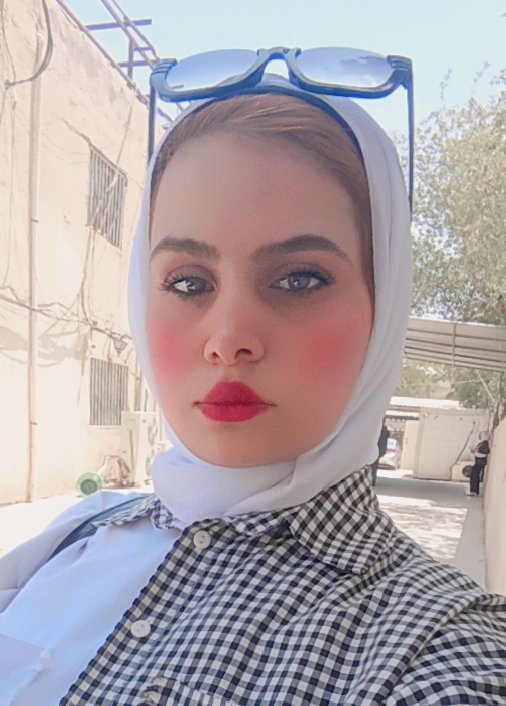 المحامية علا حسين