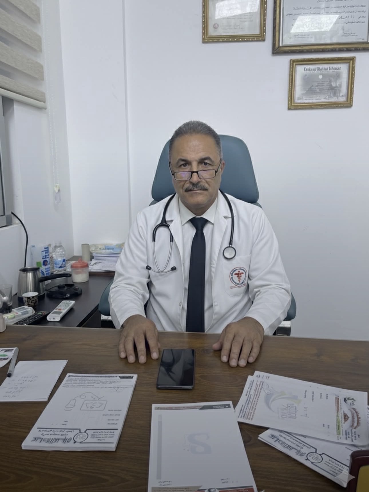 الدكتور ملاذ انور