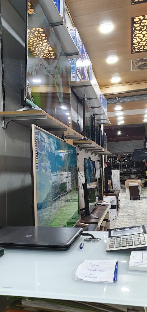 معرض الحمزه التجاري للاجهزة الكهربائية والافران والتنانير الغازيه