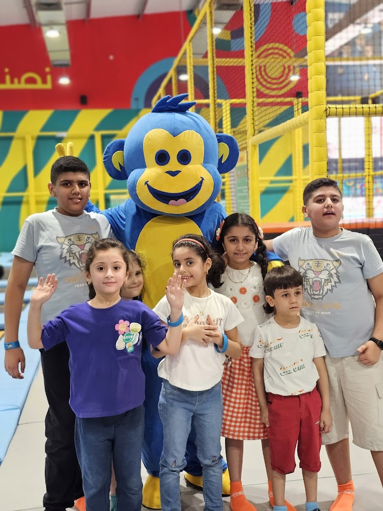 بلاد العجائب