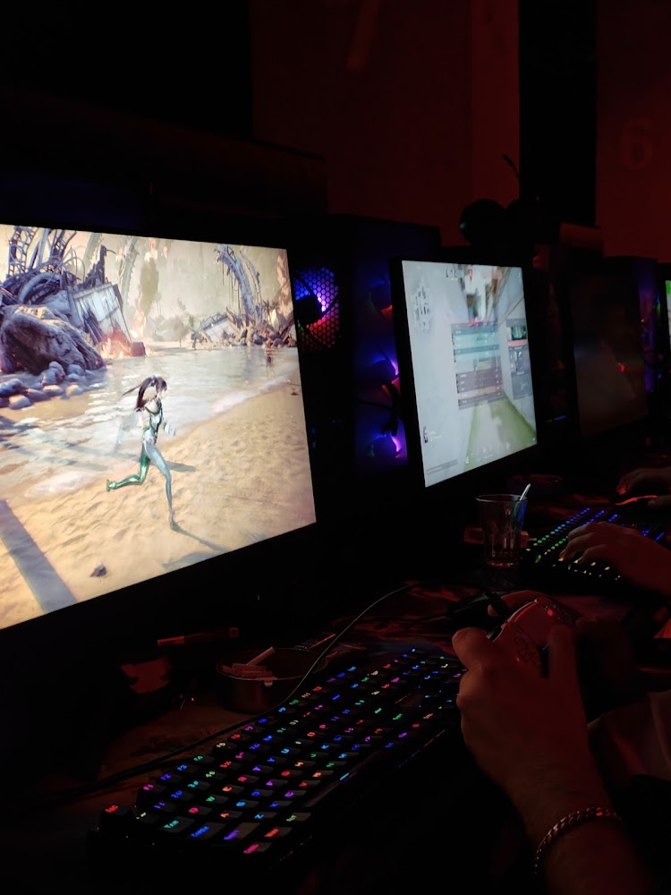 Steam Gaming Center
