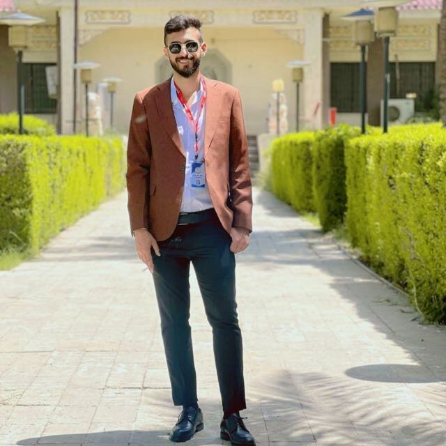 عوينات الطاووس